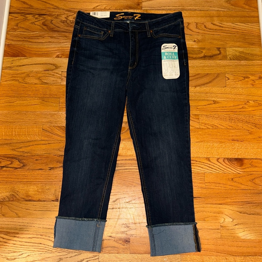 NWT Seven7 roll & cuff high‎ rise slim straight capris size 14